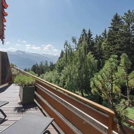 Appartamento Cosy Piscine Vue Alpes Montana