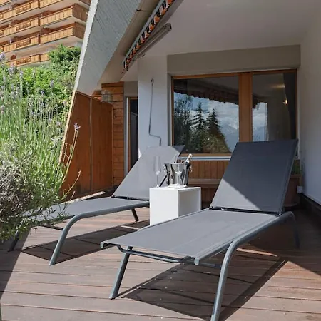 Cosy Piscine Vue Alpes Montana Appartamento